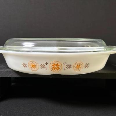 Pyrex Town & Country Divided Casserole Dish