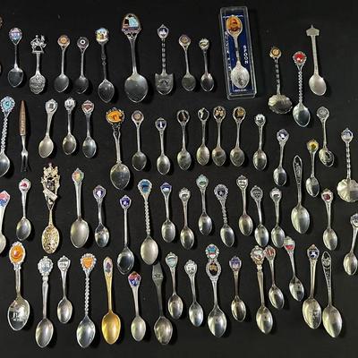 US Travel Collector Spoons 