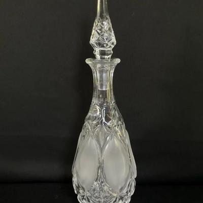 Glass Decanter With Stopper