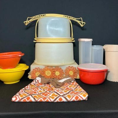 Retro Tupperware Party