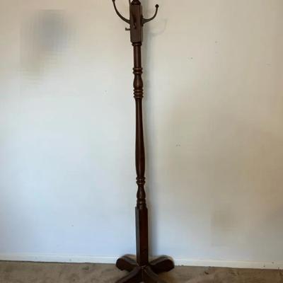 Freestanding Coat Rack