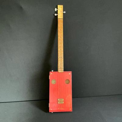 Cigar Box Guitar, 4 Strings