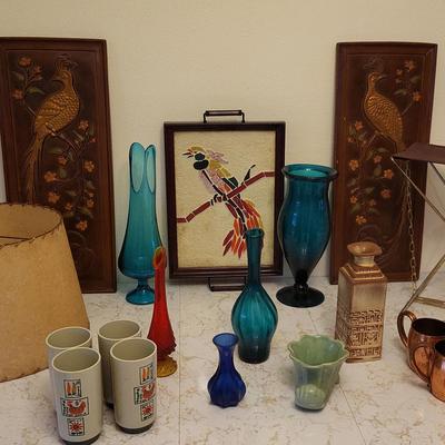 Retro Home Goods (LR)