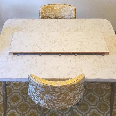 Mid-century Kitchen Table & Chairs (K)