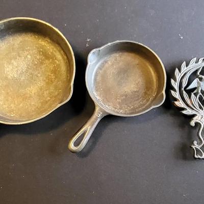 Cast Iron Cookware & Trivet (BR2)