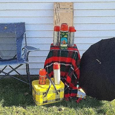 Retro Picnic Rain or Shine (feat. Aladdin "Angler" Thermos) (G)