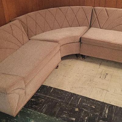 MCM Kroehler Sectional Couch (B)