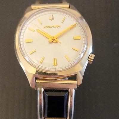 Men's Bulova Accutron Watch (LR)