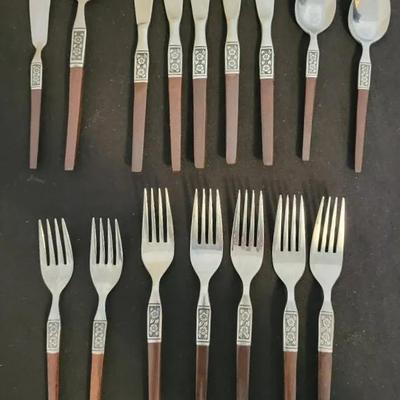 EKCO Eterna "La Joya" Flatware (K)
