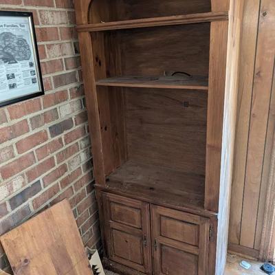 Pine Bookcase / Display Cabinet