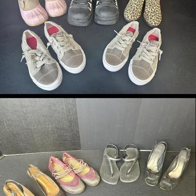 Women’s & Children’s Shoes Stuart Weitzman, Blowfish, Havaianas & More