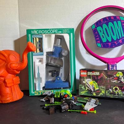 Winnie the Pooh Mini Books BP, Microscope Micron Lab, Legos 6829