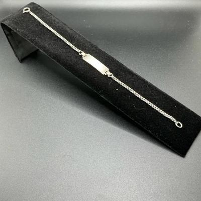 Nameplate Bracelet Sterling