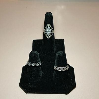 Avon Multi Stone 925 Rings