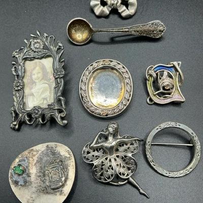 Dainty Ladies Pins Lot Of 8 Some Sterling