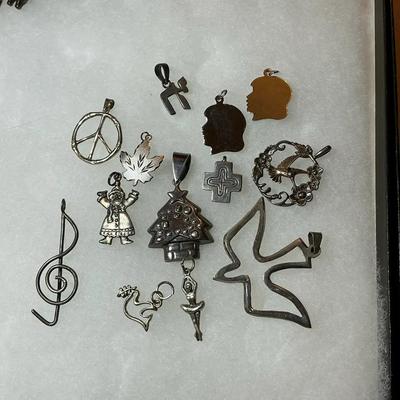 Seasonal 925 Pendants