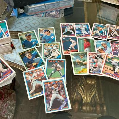 1988 And 1989 TOPPS Baseball Cards