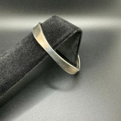 925 Geometric Bangle Bracelet