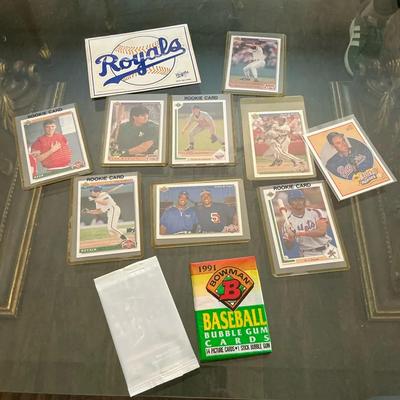 Rookie Baseball Cards & Bowman Pack