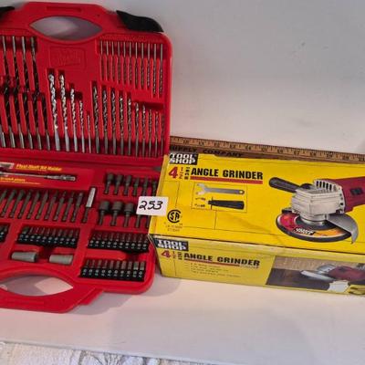 Sale Photo Thumbnail #404