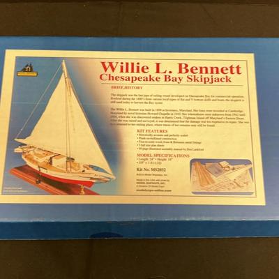 Willie L Bennett Chesapeake Bay Skipjack Model Ship Kit