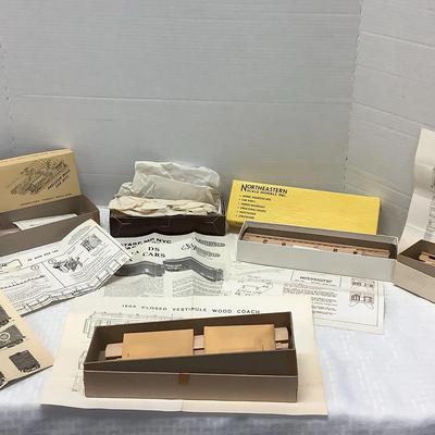 Box Parlor & Coach Car Model Kits (5)