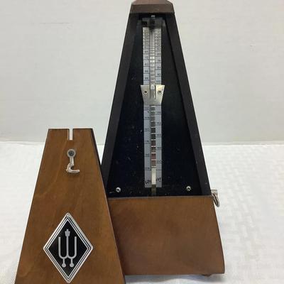 Vintage Wood Wittner Wind Up Metronome 