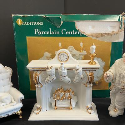 Vintage 3 Piece Porcelain Christmas Scene