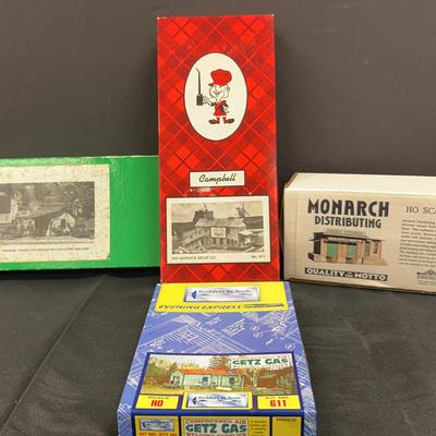 HO Scale Model Houses For Train Sets