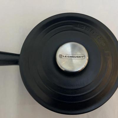Le Creuset Black Pot With Lid