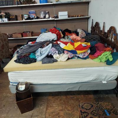 Sale Photo Thumbnail #115