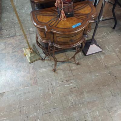 Sale Photo Thumbnail #36