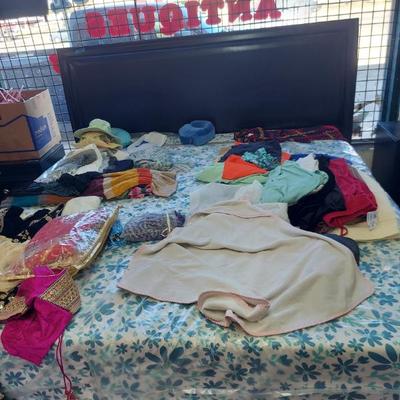 Sale Photo Thumbnail #75