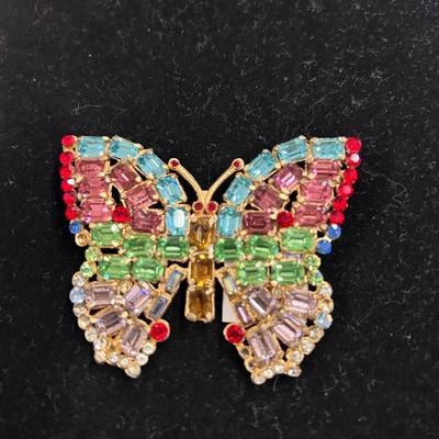 Sale Photo Thumbnail #77