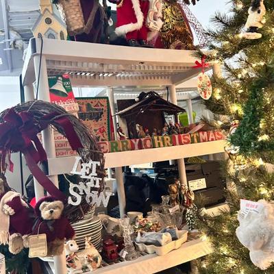 Sale Photo Thumbnail #97