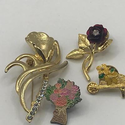 Floral Brooches And Pins Lot
