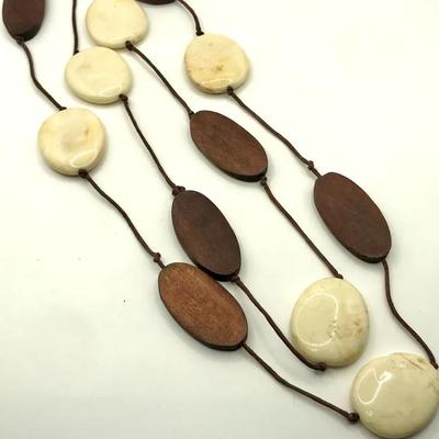 Wooden Necklace Brown And Cream