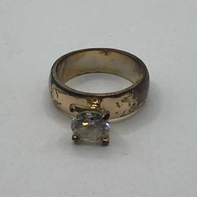 Gold Tone Ring with Clear Rhinestone or CZ Size 6