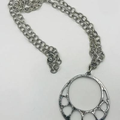 Circle Pendant Necklace 24”