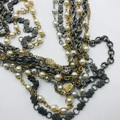 Multi Chain Necklace 