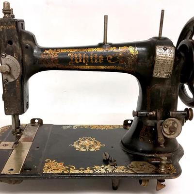 “White Co.” Sewing Machine