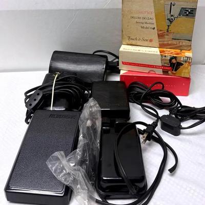 "Singer" Sewing Machine Foot Pedals Collection