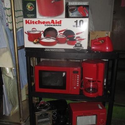 Sale Photo Thumbnail #2: Nothing says Christmas like brand new kitchen appliances