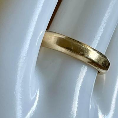 14K Yellow Gold Band Ring - Size 9 - W GIA Appraisal - Total Weight 7.01 Grams