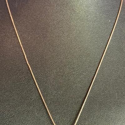 Sterling Silver 16 Inch Snake Chain With Rainbow Moonstone Pendant - Total Weight 5.85 Grams