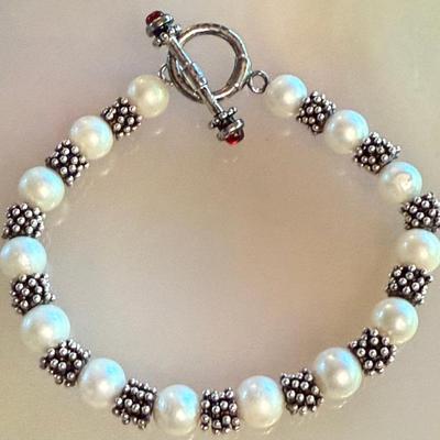 Vintage Sterling Silver - Pearl & Sterling Bead Garnet EndToggle 8 Inch Bracelet