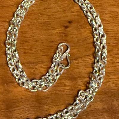 Sterling Silver Handmade Link Chain 18 Inch Necklace - Weight 13.14 Grams
Sterling Silver Handmade Link Chain 18 Inch Necklace - Weight...