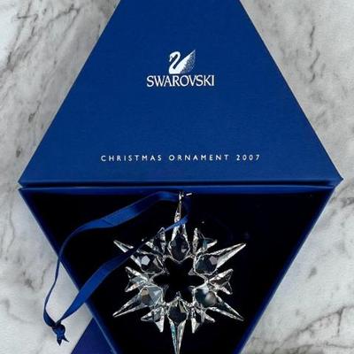 Swarovski Crystal 2007 Christmas Ornament With Original Box, Certificate, & Sleeve