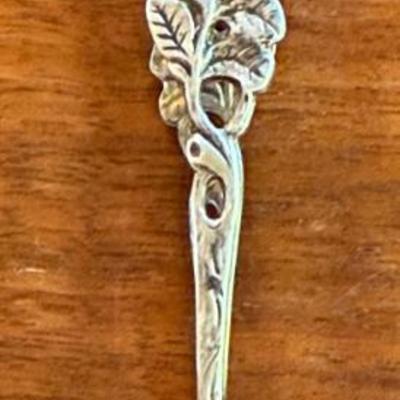 Antiko 800 Silver Rose Repousse 4 Inch Tongs -17.92 Grans