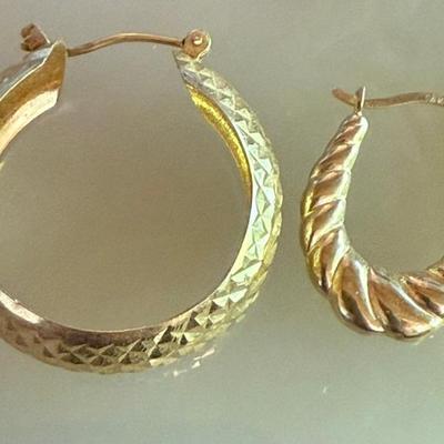 (2) 14K Gold Hoop Earrings Not A Pair - Total Weight 3.16 Grams